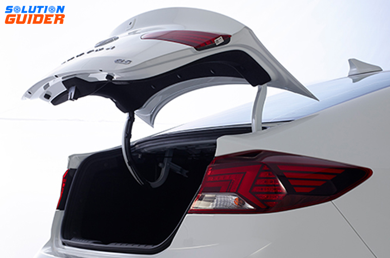 Hyundai Elantra Smart Trunk