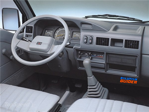Mitsubishi L 300 Interior